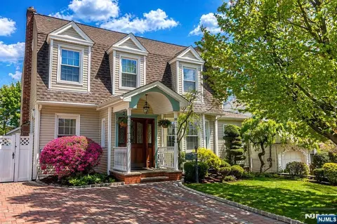 275 Springfield Ave, Hasbrouck Heights, NJ 07604