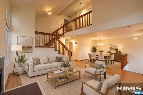 56 Fox Run Dr #56, Englewood, NJ 07631