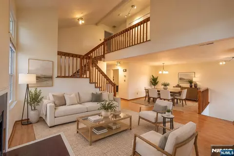 56 Fox Run Dr #56, Englewood, NJ 07631
