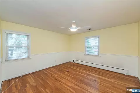 Bedroom - 51 Chestnut Dr, Wayne, NJ 07470 photo 1 of 6