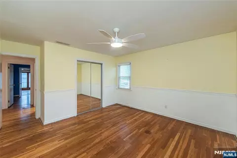 Bedroom - 51 Chestnut Dr, Wayne, NJ 07470 photo 3 of 6