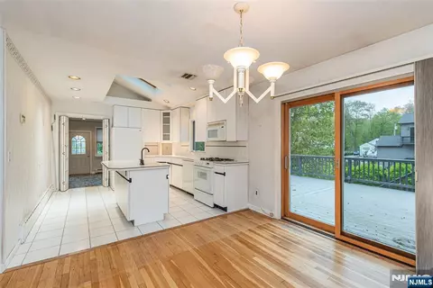 Other - 51 Chestnut Dr, Wayne, NJ 07470 photo 2 of 13