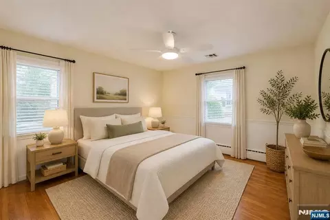 Bedroom - 51 Chestnut Dr, Wayne, NJ 07470 photo 2 of 6