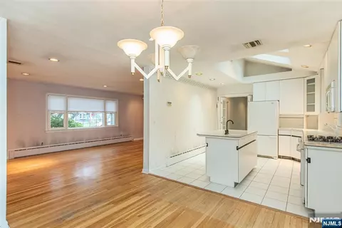 Other - 51 Chestnut Dr, Wayne, NJ 07470 photo 1 of 13