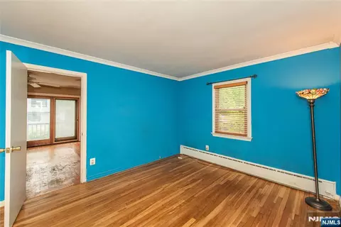 Bedroom - 51 Chestnut Dr, Wayne, NJ 07470 photo 4 of 6