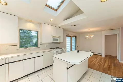Other - 51 Chestnut Dr, Wayne, NJ 07470 photo 5 of 13