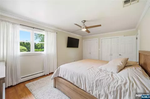 Bedroom - 4 Ackerman St, Waldwick, NJ 07463 photo 6 of 7
