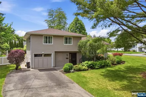 Exterior - 4 Ackerman St, Waldwick, NJ 07463 photo 3 of 11