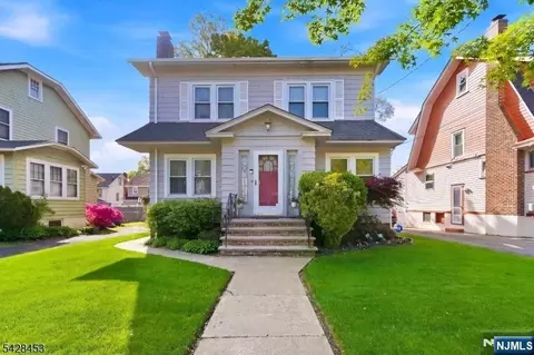 122 Montrose St, Newark, NJ 07106