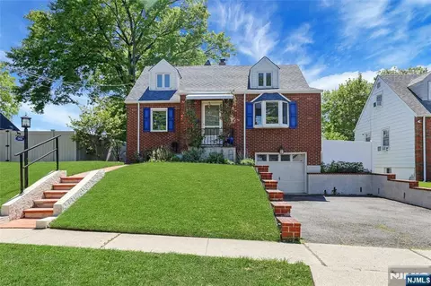 365 Marvin Ave, Hackensack, NJ 07601