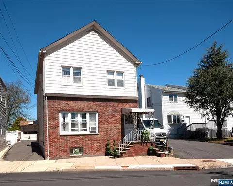 605 Main St, Little Falls, NJ 07424