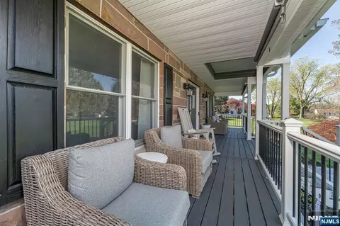 Exterior - 8 E Gate Dr, Glenwood, NJ 07418 photo 5 of 5