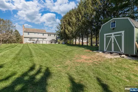 Exterior - 8 E Gate Dr, Glenwood, NJ 07418 photo 3 of 5