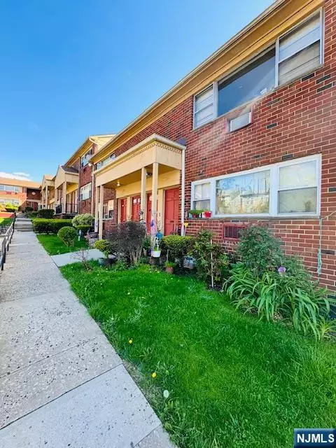 924 Stuyvesant Ave #E1, Irvington, NJ 07111
