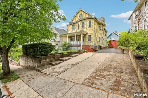 52 Preston St, Ridgefield Park, NJ 07660