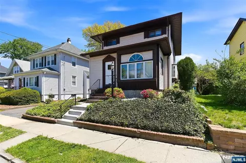 410 Poplar Ave, Maywood, NJ 07607