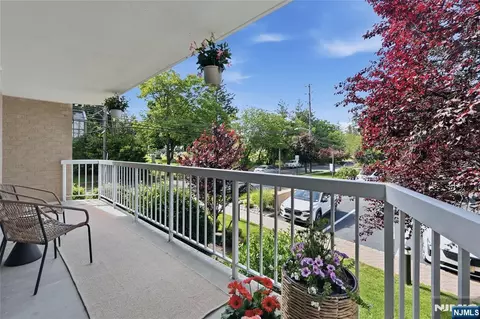 Exterior - 38 Moonachie Rd #101, Hackensack, NJ 07601 photo 4 of 5