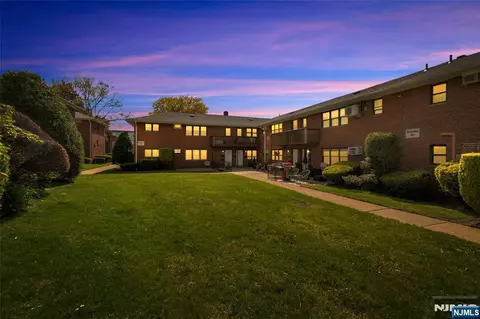 186 Terhune #C 20, Lodi, NJ 07644