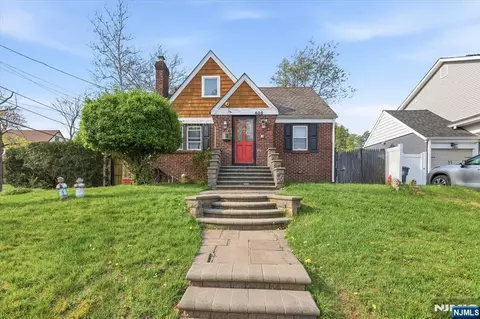 409 Tryon Ave, Englewood, NJ 07631