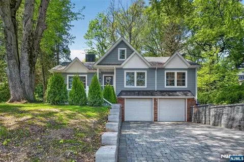 789 Kinderkamack Rd, Oradell, NJ 07649