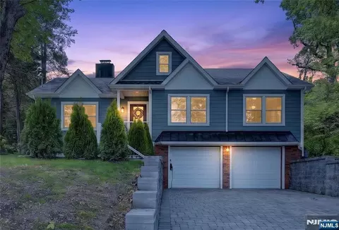789 Kinderkamack Rd, Oradell, NJ 07649