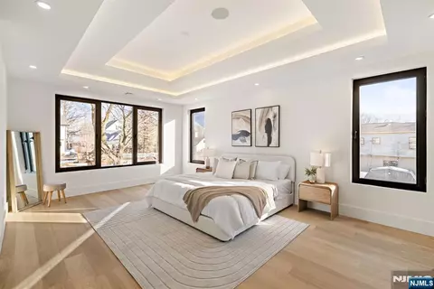 Bedroom - 210 Hillcrest Dr, Paramus, NJ 07652 photo 1 of 5