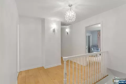 Entry Way - 596 Terhune Dr, Wayne, NJ 07470 photo 2 of 3