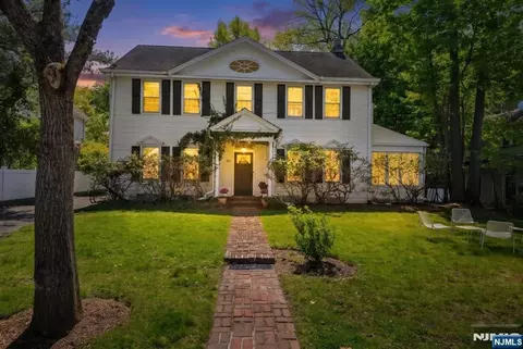 80 Glenwood Rd, Englewood, NJ 07631