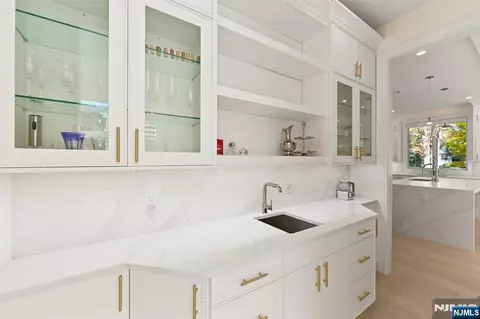 Other - 3 Mountain View Ct, Demarest, NJ 07627 photo 1 of 14