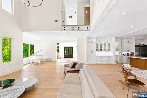 Other - 3 Mountain View Ct, Demarest, NJ 07627 photo 4 of 14
