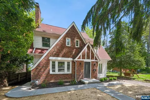 216 Gregory Ave, West Orange, NJ 07052