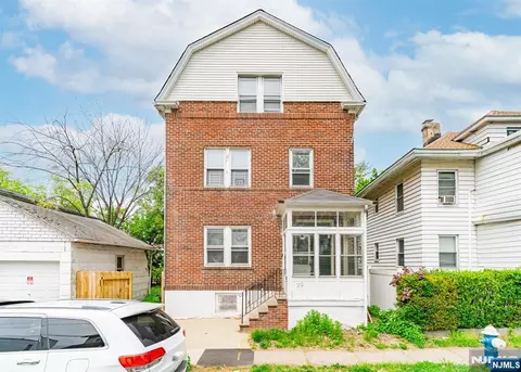 37-39 Lenox Ave, Irvington, NJ 07111
