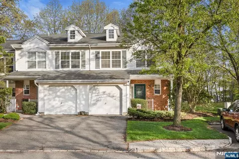 35 Maple Ln #2706, Mount Arlington, NJ 07856