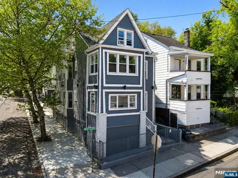 7 Belle Ave, Paterson, NJ 07522