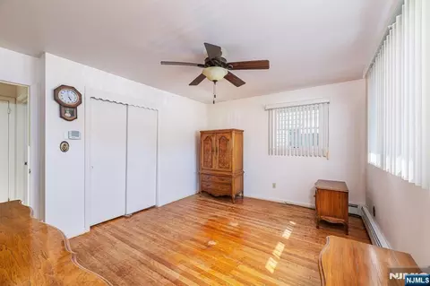 Bedroom - 225 Linden Rd, Wayne, NJ 07470 photo 4 of 6