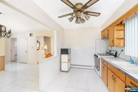 Kitchen - 225 Linden Rd, Wayne, NJ 07470 photo 2 of 2