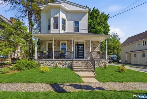 99 Madison Ave, Cresskill, NJ 07626