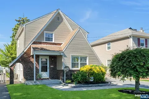138 Lincoln Ave, Wood Ridge, NJ 07075