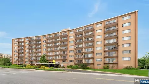 265 Main St #209, Ridgefield Park, NJ 07660