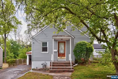 129 Pake St, Nutley, NJ 07110
