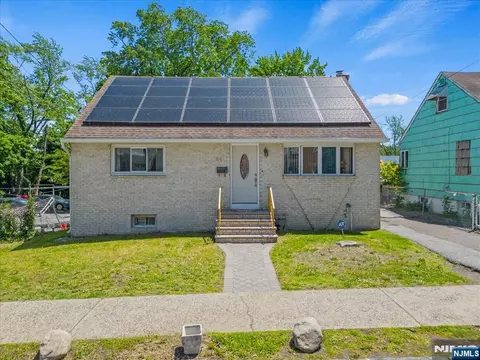 62-64 Front St, Paterson, NJ 07522