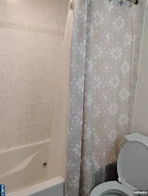 Bath - 277 3rd St, Hackensack, NJ 07601 photo 2 of 3