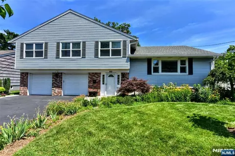 80 Dogwood Ct, Westwood, NJ 07675