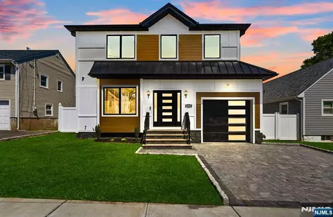 2-05 29th St, Fair Lawn, NJ 07410