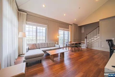 1302 The Plz #1302, Tenafly, NJ 07670
