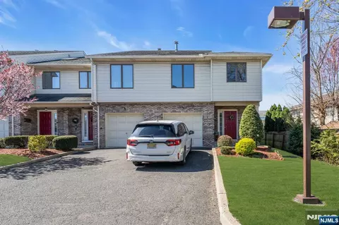 266 Garibaldi Ave, Lodi, NJ 07644