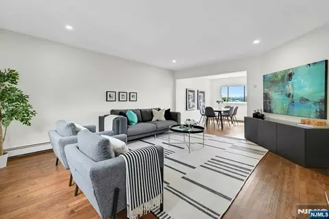 41 Edgewater Pl # A, Edgewater, NJ 07020
