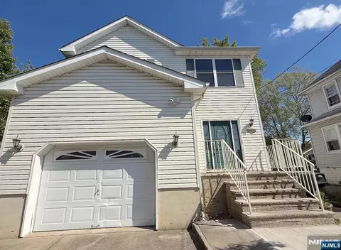 104 George St, South River, NJ 08882