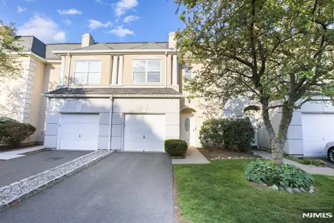 8409 Brittany Dr, Wayne, NJ 07470
