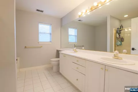 Bath - 8409 Brittany Dr, Wayne, NJ 07470 photo 2 of 4